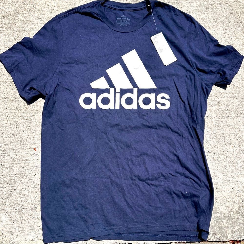 NWT ADIDAS MENS ULTIMATE BADGE OF SPORT TEE $29 MSRP
